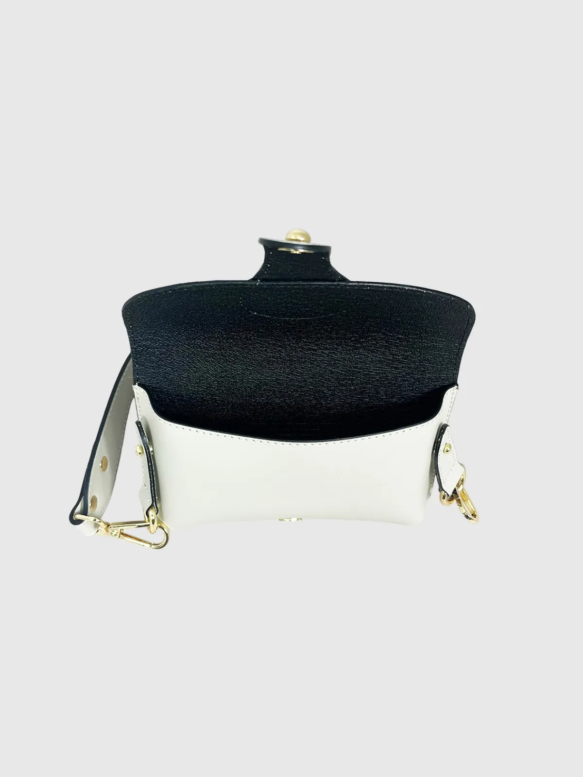 Cheval Firenze Asia- Crossbody Bags